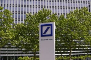 Trump's longtime banker at Deutsche Bank resigns