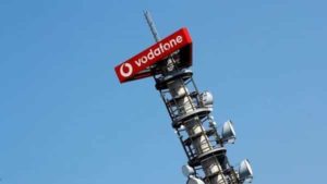 The government had used a 2012 law, that gave tax authorities the power to reopen past cases, to seek taxes from Vodafone and Cairn (REUTERS)